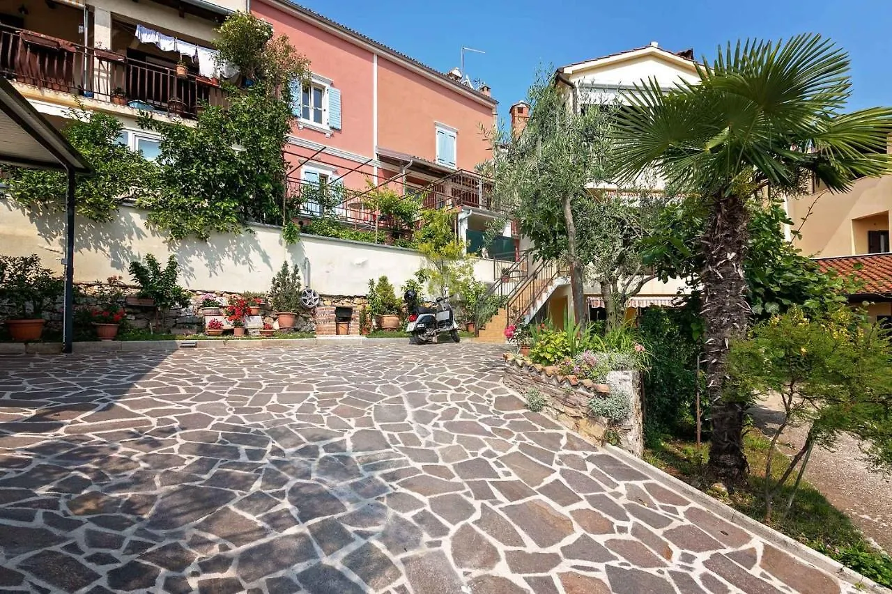Studio Apartment In Vrsar I