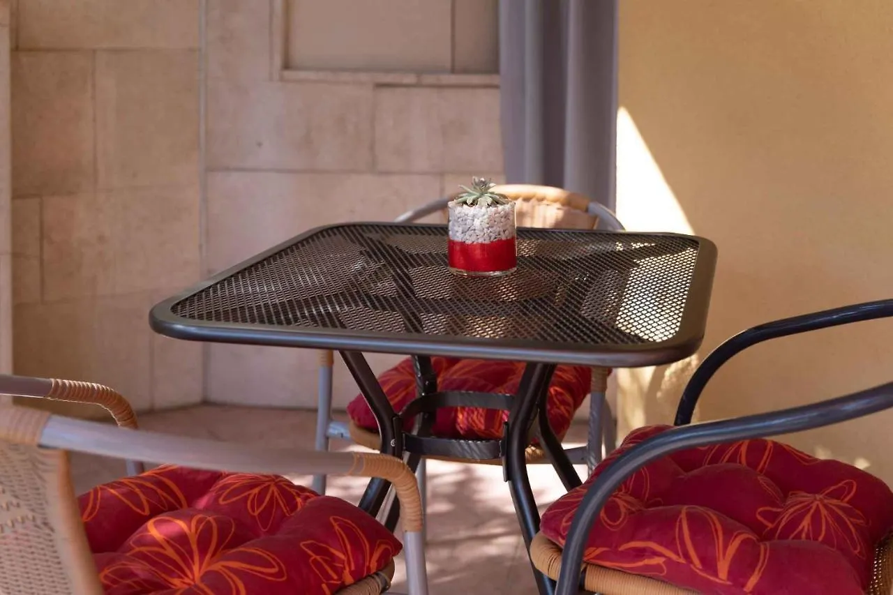 Studio Apartment In Vrsar I