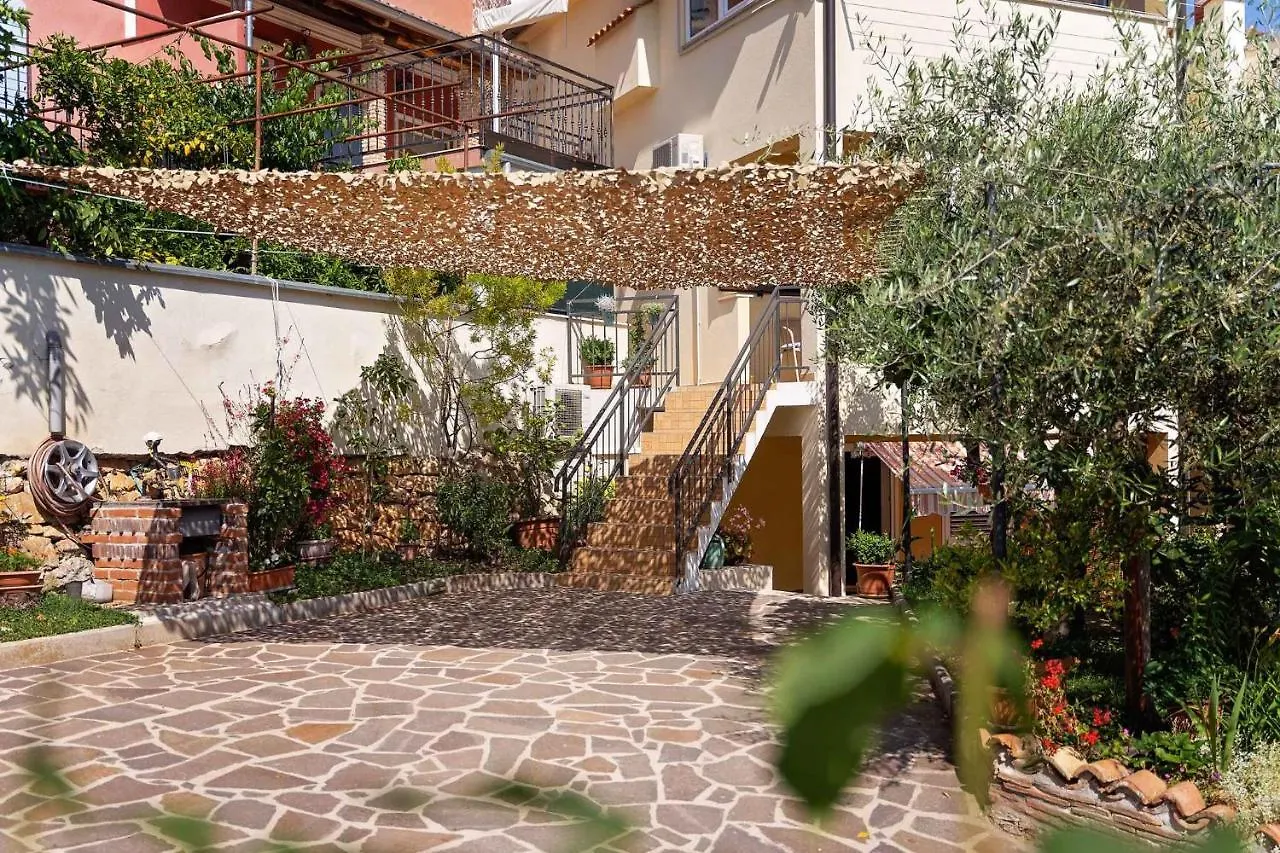 Studio Apartment In Vrsar I