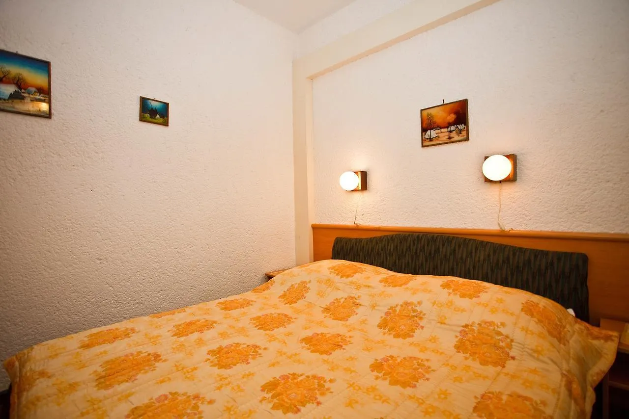 Studio Apartment In Vrsar I