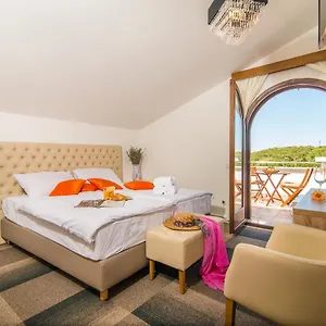 Hotel Villa Vrsar Врсар