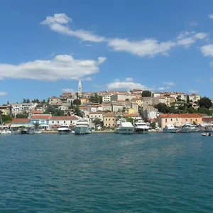 4* Park za odmor Tina