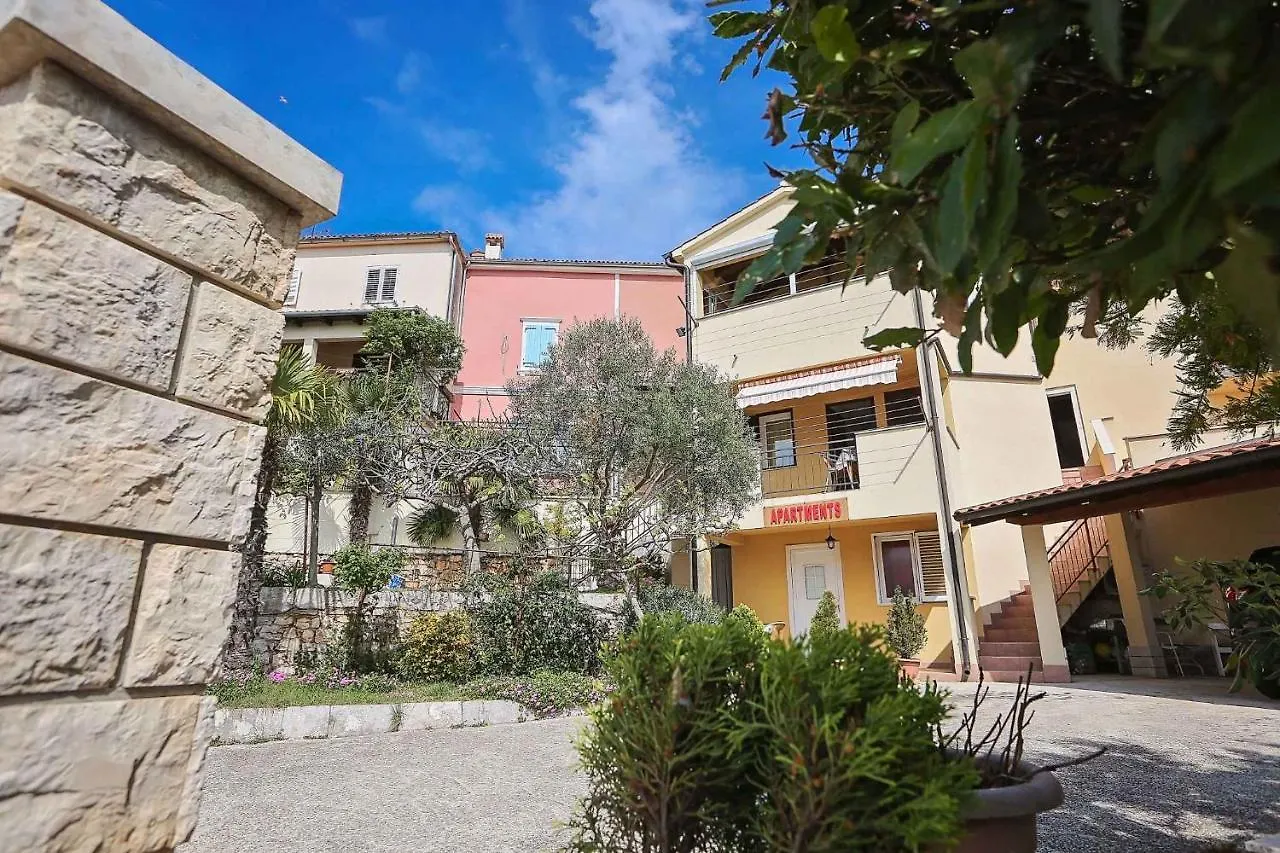 Studio Apartment In Vrsar I